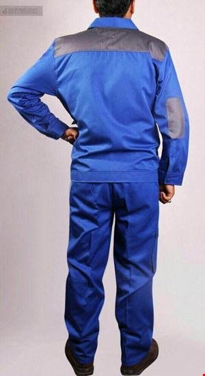 کارا آبی نمای پشت مدل کارا