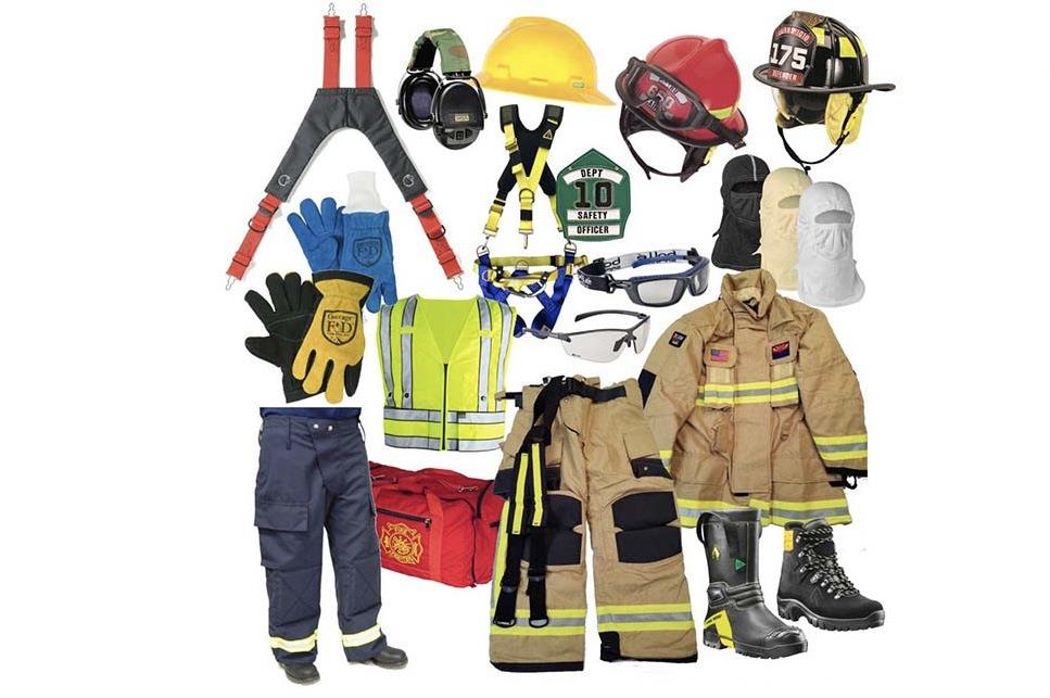 تجهیزات ایمنی فردی (PPE) چیست؟ معرفی انواع و کاربردها | کارپوش