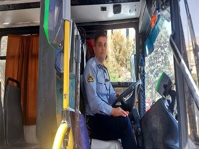 لباس کار برای رانندگان و نیروهای حمل‌ونقل | راهنمای انتخاب لباس فرم